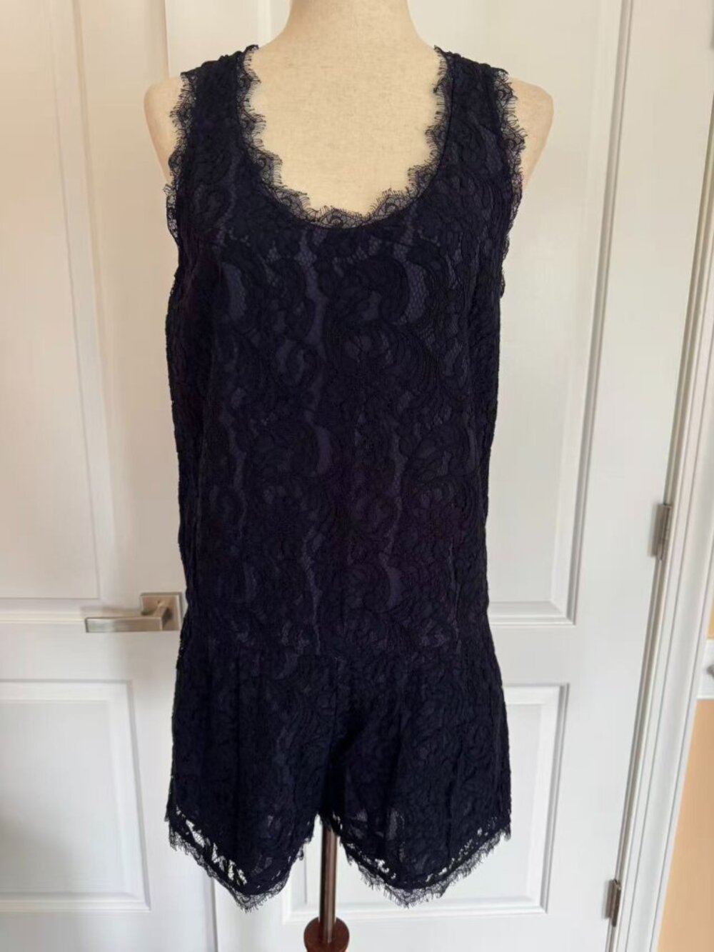 Joie Jardeene Lace Dark Navy Romper Shorts Size Medium